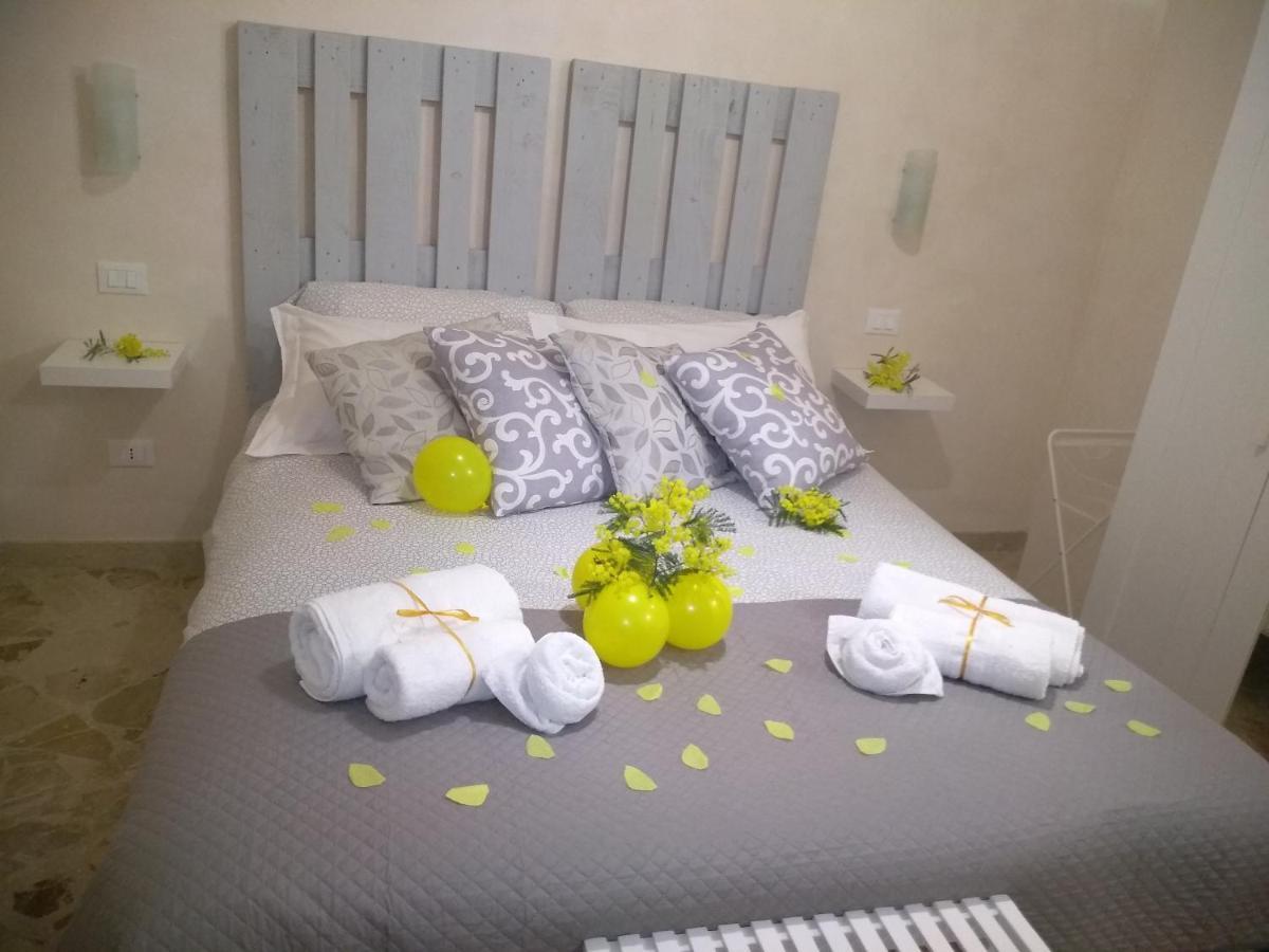 F&L House Apartment โปลีญาโนอามาเร ภายนอก รูปภาพ
